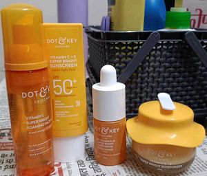 Dot N Key Vitamin C Skincare Kit