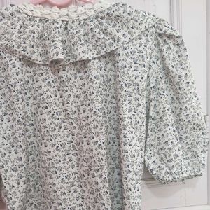Floral Ruffle Blouse