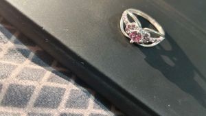 pure silver ladies ring with american diamond