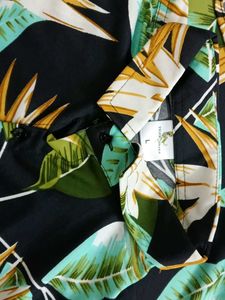 Tropical Print Short Sleeve Shirt L SIZE