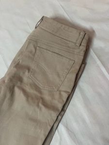 Classic Khaki Pants (Mid Waist)