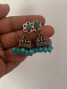 Earings