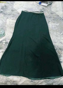 Crop Top With Skirt💚