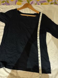 Beautiful Black Crew Neck Tee