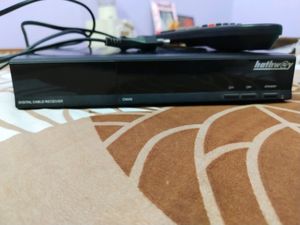 Hathway Set Top Box with Remote