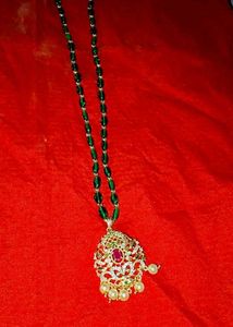 Emerald &amp; Gold Tone Necklace