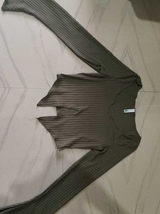 NEWME Ribbed Long Sleeve Casual Top