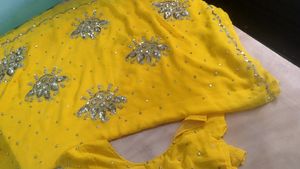 ✨chiffon Bright Yellow Partywear Saree Blouse ✨💕