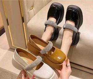 Platform Chunky Mary Jane