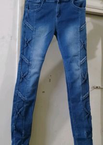 Stylish blue midwaist Denim For Active Wear.
