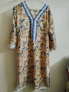 Floral Print Tunic Top