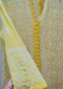Yellow Lucknowi Chicken Curry Kurta With Inner