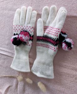 Pom-Pom Cute Winter Gloves