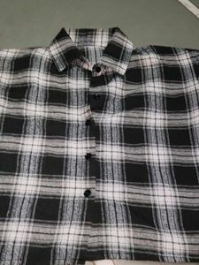 Black Crop Shirt ✨🖤💥