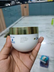 Dove 10 in 1 Hair Mask