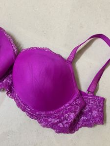 ✨ Authentic Victoria’s Secret Bra – Size 34D