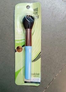 Rose Type Makeup Brush