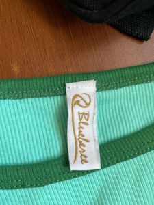 Green Berry Sweet Crop top