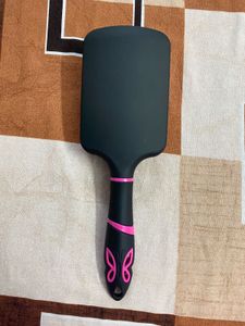 Delight Paddle Hair Brush 🩷🖤