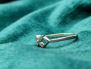 💅🏻💍😍Sterling Flower Ring😍💍✨