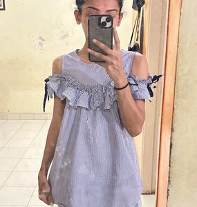 Korean top