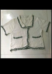 crop shirt