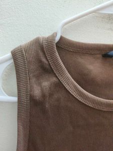 Sleeveless Crop Top From Nuon By Westside