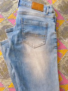 Fade Colour Ruuged Jeans 34 Waist