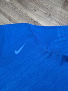 Dri-fit Tee