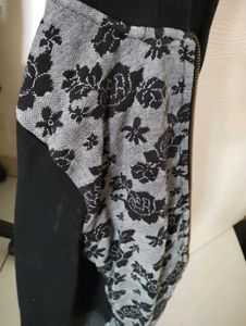 Sweater (Size M)