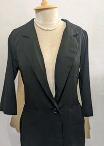 Classic Black Blazer - Size Medium