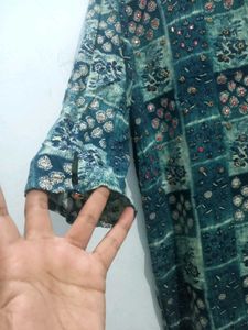 Beatiful Stoned XXL kurti