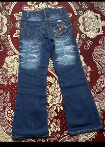 Good Quality And Attractive Blue Jeans For Boys