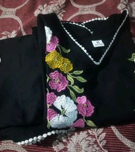 Floral Embroidered Black Kurti Set