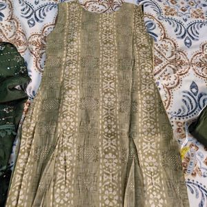 Elegant Embroidered Kurta Set