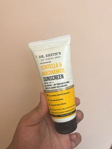 Dr. Sheth&#39;s Centella &amp; Niacinamide Sunscreen