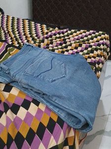 Light Wash Jeans