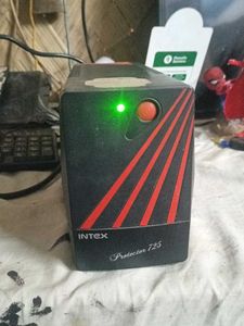 Intex Protector 725 UPS