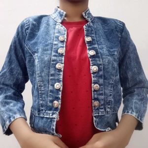 Denim Croped Jacket With 3/4 Sleeves