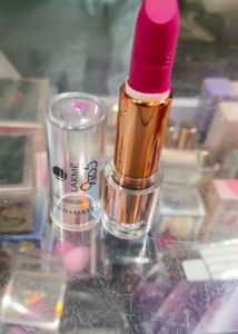 Lakme 9to5 Primer + Matte Lipstick