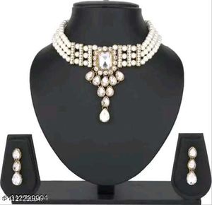 Emerald Pearl Jewelry Set