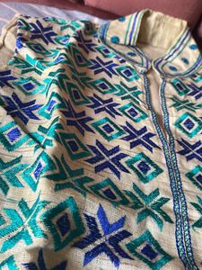 Sleeveless Fulkari Kurta For Women