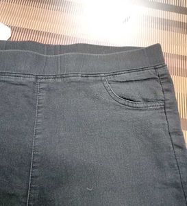 Comfy Charcoal Black Jeggings