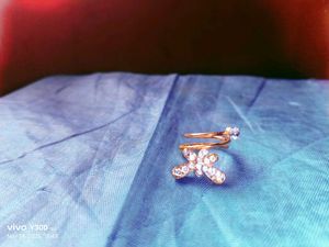 Sparkling Butterfly Ring