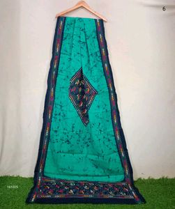 Elegant Batik Dupatta with kantha work