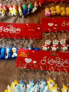 Excellent FIVE DOZEN BRAND NEW KEYCHAIN