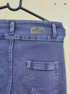 women highstar jeans casual wear , size 30.