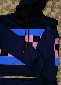 TOMMY JEANS Relaxed Fit Crop Sweatshirt Nd Trouser