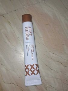 Just Herbs Serum Foundation