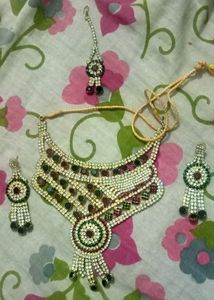 Necklace Set